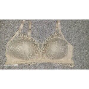 Bali Bra Bralette Lace Sz Lg  EUC USA Seller